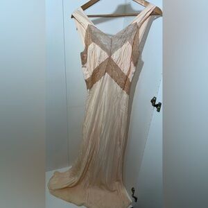1930s Peach Silk Lace Bias Cut Long Nightgown Hollywood Glam Slip Small 32 Bust